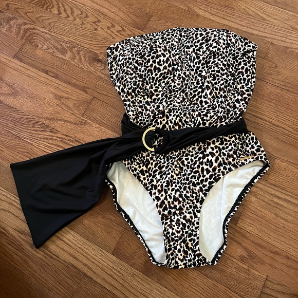 Vince Camuto womens Tanzania Cheetah Logo Ring Belted Bandeau One-piece size14 - Picture 1 of 5